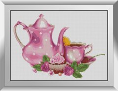 Алмазная вышивка Малиновый чай Dream Art (DA-31174, Без подрамника) фото интернет-магазина Raskraski.com.ua