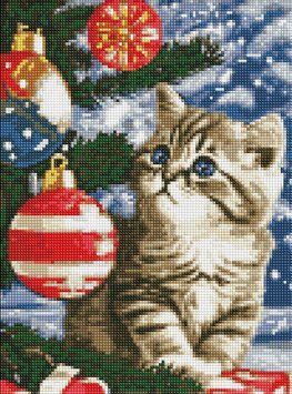Картина мозаика Котенок под елкой с голограммными стразами (АВ) &copy;art_selena_ua Идейка (AMO7787, На подрамнике) 30 х 40 см фото интернет-магазина Raskraski.com.ua