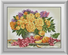Картина из страз Натюрморт с розами и виноградом Dream Art (DA-30628, Без подрамника) фото интернет-магазина Raskraski.com.ua