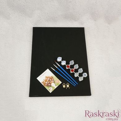 "Сяючі сімейні долоньки" Набір для створення відбитків на чорному полотні (червоні та срібні блискітки) 30*40 фото інтернет-магазину Raskraski.com.ua