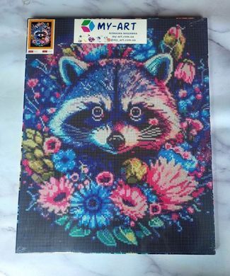 Набор алмазной мозаики Разноцветный енотик My Art (AR-3152, На подрамнике) 40 х 50 см фото интернет-магазина Raskraski.com.ua
